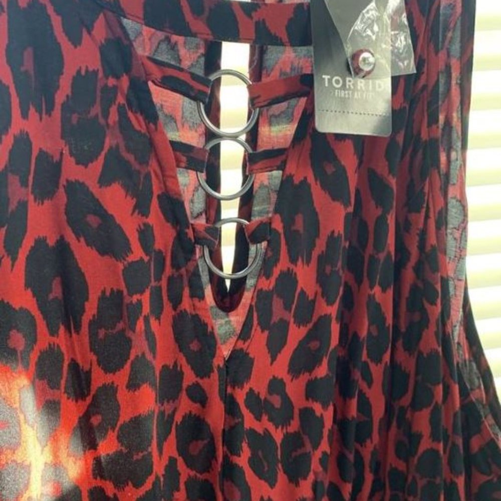 NWT Torrid Red Leopard O-Ring Challis Skater Dress in size 4X - Picture 7 of 8